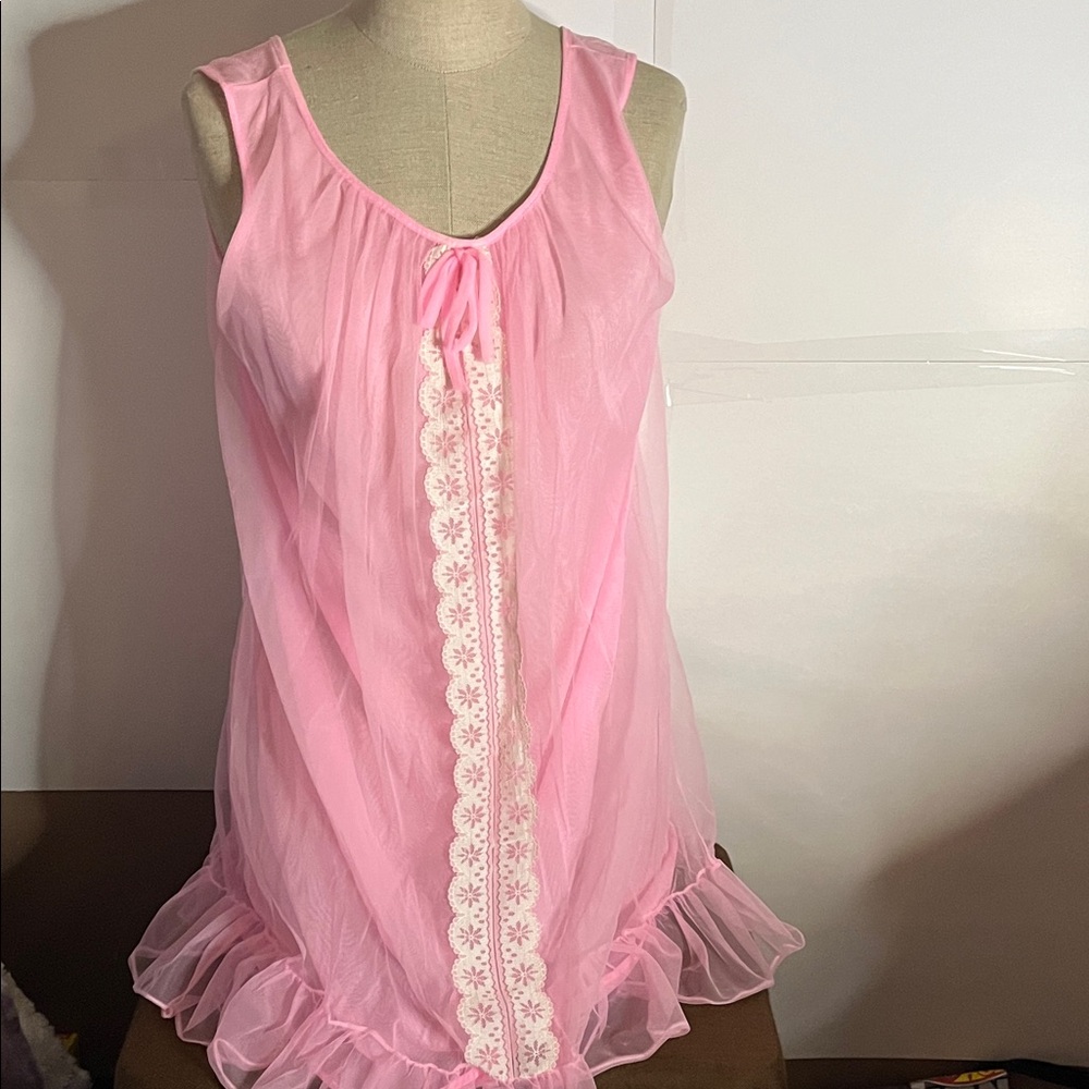 😄MCM Hamilton lingerie powder pink chiffon medium